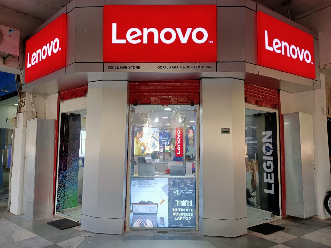 Lenovo Exclusive Store New Delhi I Exclusive Store Made Affodable For You In Laptops Desktops Pcs Computer Accessories Gaming Console More